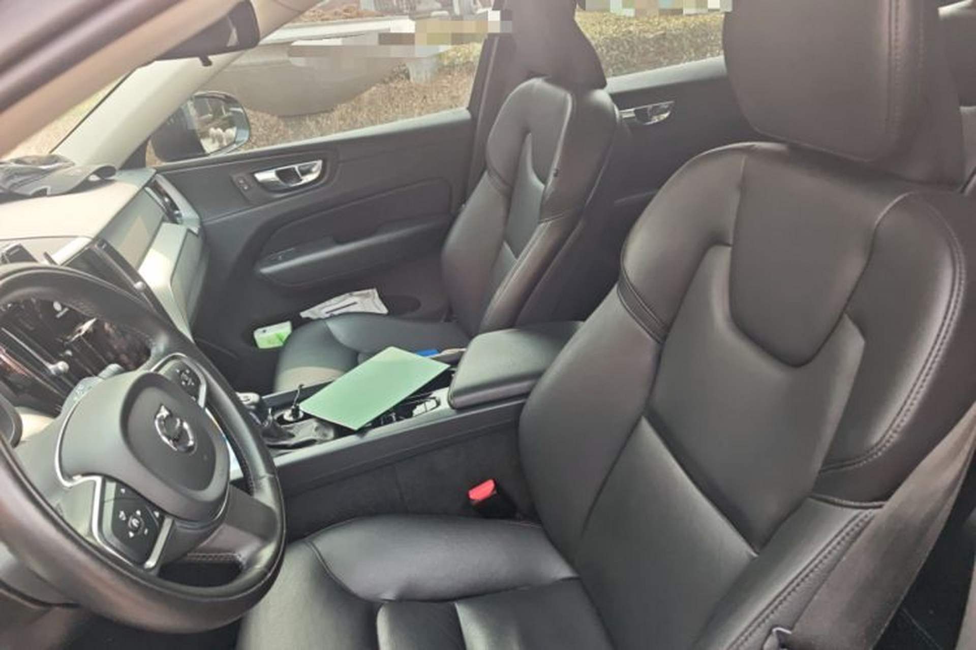 Used Volvo XC60 2021 T5 4x4 Smart Luxury Edition Left Front Seat