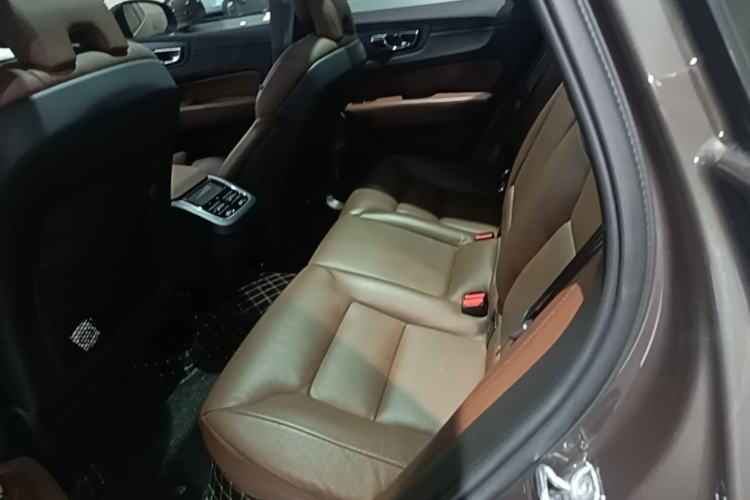 Used Volvo XC60 2021 T5 4x4 Zhiya Luxury Edition Left Rear Seat