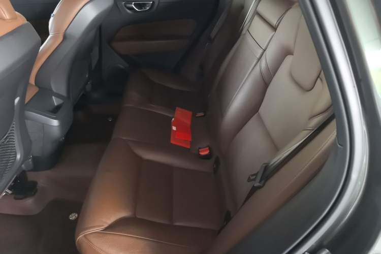 Used Volvo XC60 2021 T5 4x4 Smart Luxury Edition Left Rear Seat