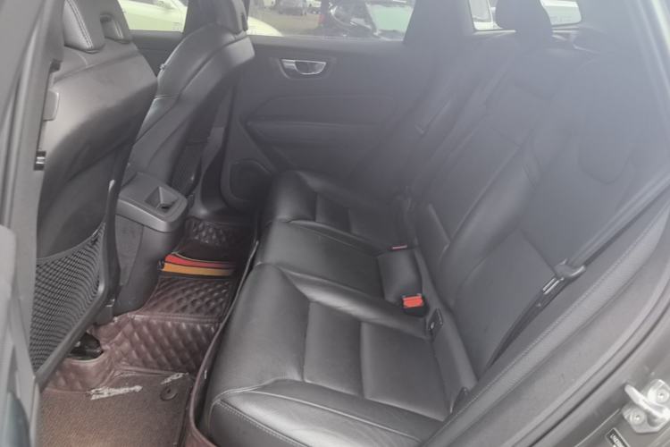 Used Volvo XC60 2021 T5 4x4 Smart Luxury Edition Left Rear Seat
