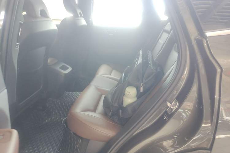 Used Volvo XC60 2021 T5 4x4 Smart Luxury Edition Left Rear Seat