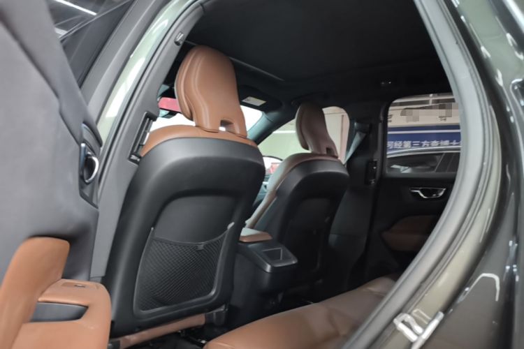 Used Volvo XC60 2021 T5 4x4 Smart Luxury Edition Left Rear Seat