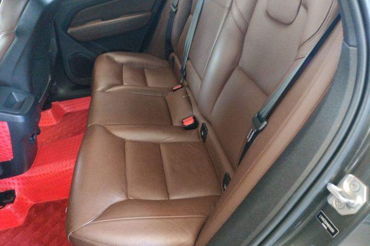 Used Volvo XC60 2021 T5 4x4 Smart Luxury Edition Left Rear Seat