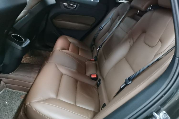 Used Volvo XC60 2021 T5 4x4 Smart Luxury Edition Left Rear Seat