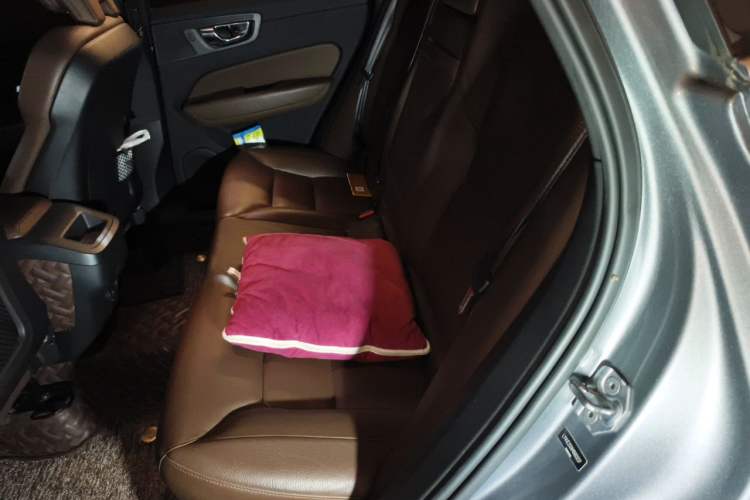 Used Volvo XC60 2021 T5 4x4 Smart Luxury Edition Left Rear Seat