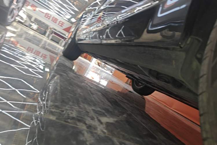 Used Volvo XC60 2021 T5 4x4 Smart Luxury Edition Left Side Sill