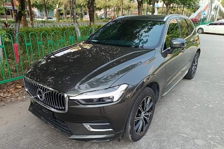 Used Volvo XC60 2021 T5 4x4 Smart Luxury Edition Guazi used car, China used car export, Used car for sale, Used cars, Cheapest cars for sale