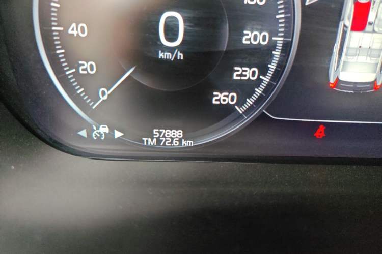 Used Volvo XC60 2021 T5 4x4 Zhiya Luxury Edition Odometer Close Up