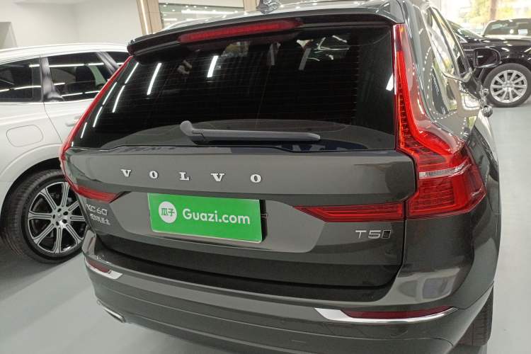 Used Volvo XC60 2021 T5 4x4 Smart Luxury Edition Rear