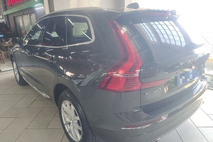 Used Volvo XC60 2021 T5 4x4 Smart Luxury Edition Rear Left 45 Deg