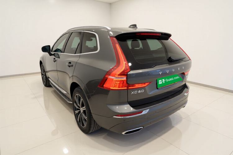 Used Volvo XC60 2021 T5 4x4 Smart Luxury Edition Rear Left 45 Deg