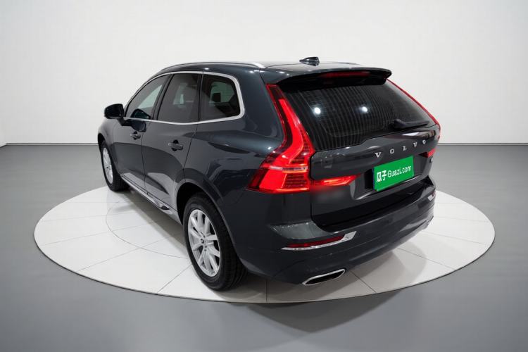 Used Volvo XC60 2021 T5 4x4 Smart Luxury Edition Rear Left 45 Deg