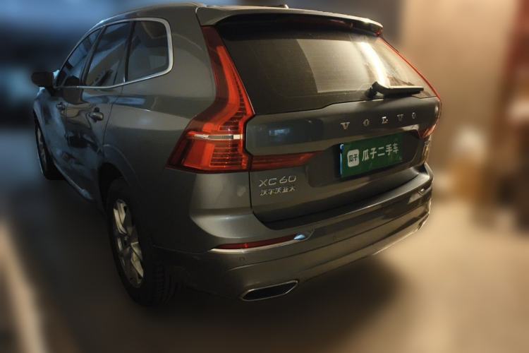 Used Volvo XC60 2021 T5 4x4 Smart Luxury Edition Rear Left 45 Deg