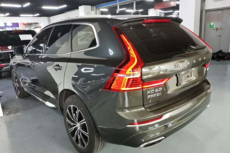 Used Volvo XC60 2021 T5 4x4 Smart Luxury Edition Rear Left 45 Deg