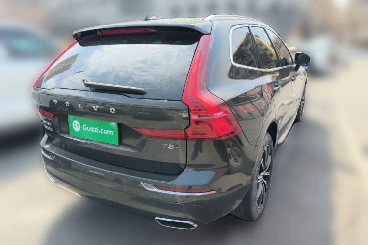 Used Volvo XC60 2021 T5 4x4 Smart Luxury Edition Rear Right 45 Deg