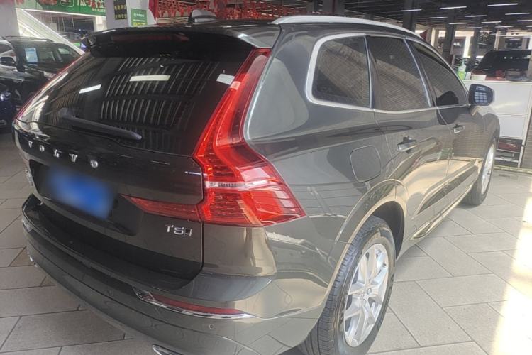 Used Volvo XC60 2021 T5 4x4 Smart Luxury Edition Rear Right 45 Deg