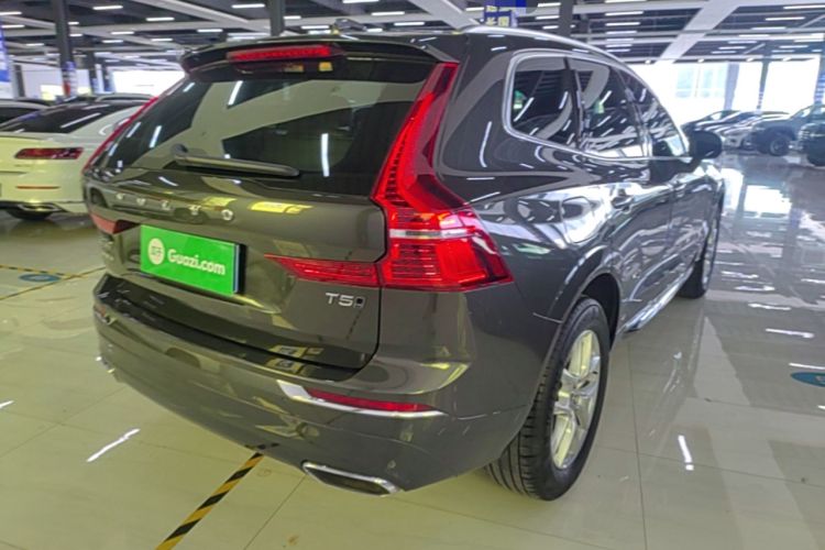 Used Volvo XC60 2021 T5 4x4 Smart Luxury Edition Rear Right 45 Deg