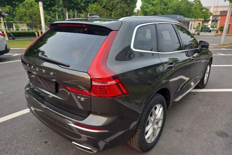 Used Volvo XC60 2021 T5 4x4 Smart Luxury Edition Rear Right 45 Deg