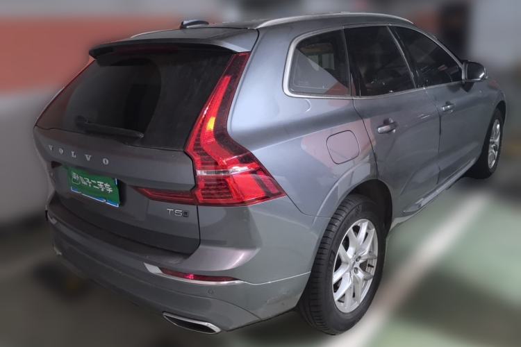 Used Volvo XC60 2021 T5 4x4 Smart Luxury Edition Rear Right 45 Deg