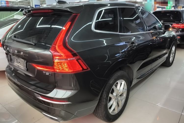 Used Volvo XC60 2021 T5 4x4 Smart Luxury Edition Rear Right 45 Deg