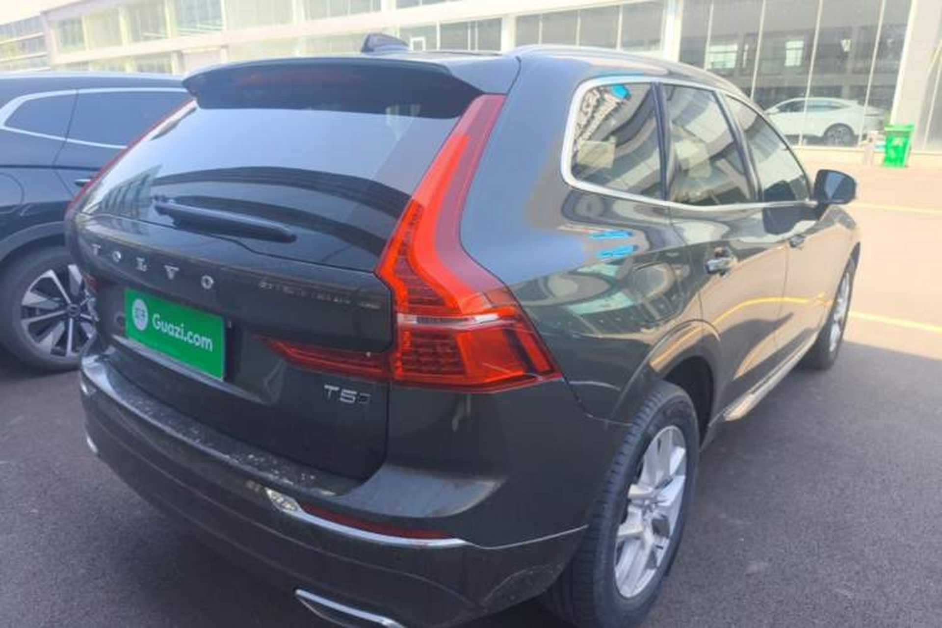 Used Volvo XC60 2021 T5 4x4 Smart Luxury Edition Rear Right 45 Deg