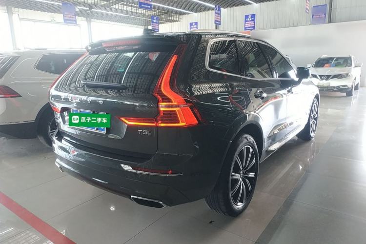 Used Volvo XC60 2021 T5 4x4 Smart Luxury Edition Rear Right 45 Deg