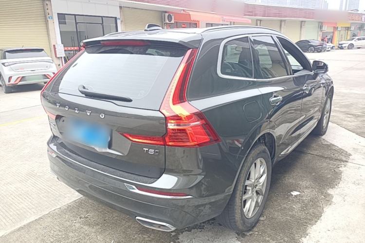 Used Volvo XC60 2021 T5 4x4 Smart Luxury Edition Rear Right 45 Deg