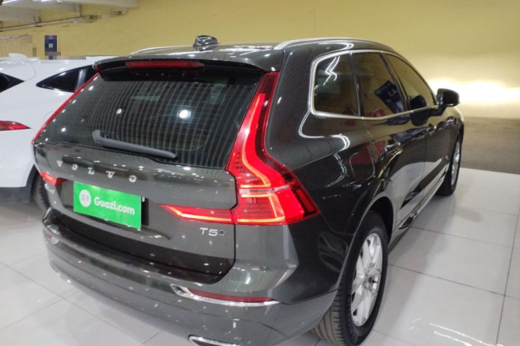 Used Volvo XC60 2021 T5 4x4 Smart Luxury Edition Rear Right 45 Deg