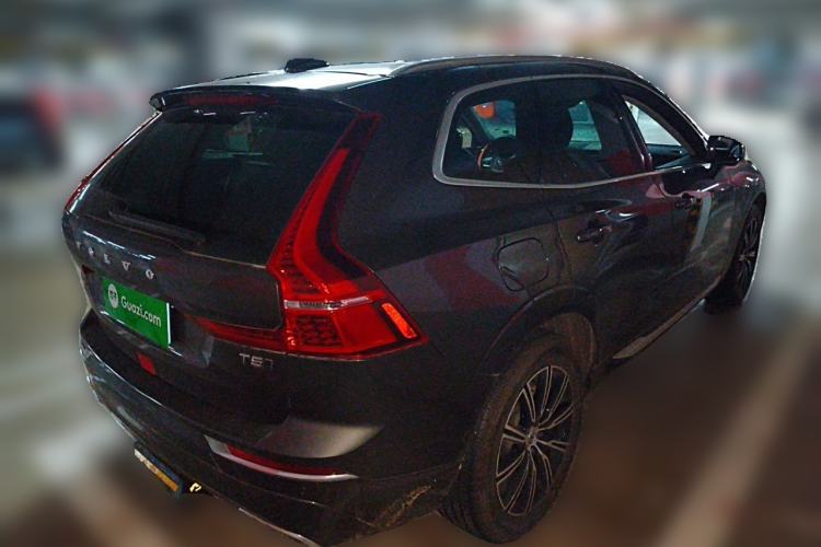 Used Volvo XC60 2021 T5 4x4 Smart Luxury Edition Rear Right 45 Deg