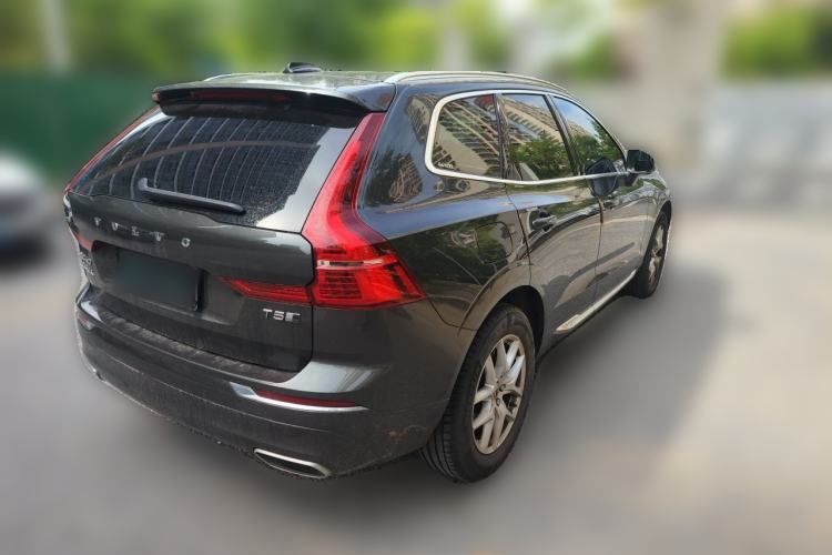 Used Volvo XC60 2021 T5 4x4 Smart Luxury Edition Rear Right 45 Deg