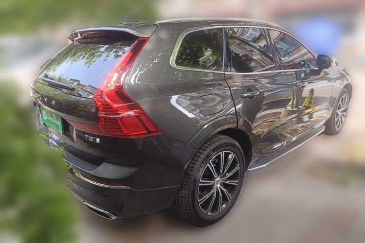 Used Volvo XC60 2021 T5 4x4 Smart Luxury Edition Rear Right 45 Deg