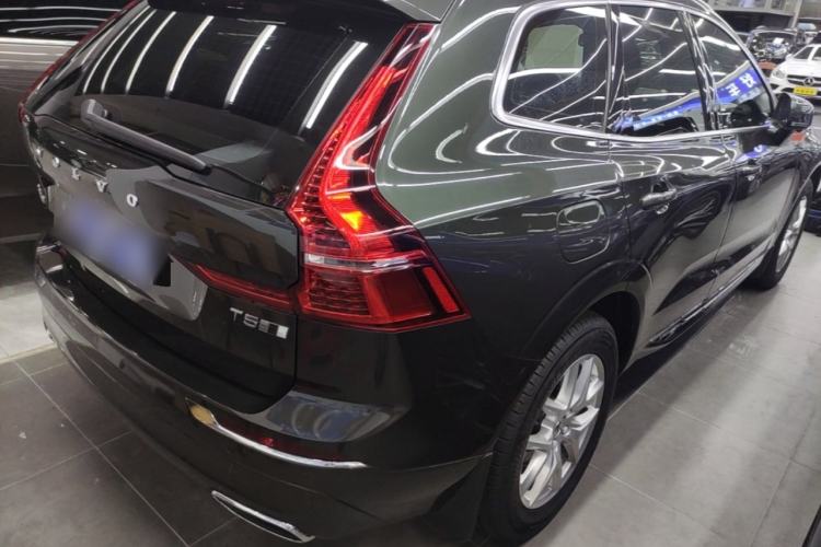Used Volvo XC60 2021 T5 4x4 Smart Luxury Edition Rear Right 45 Deg