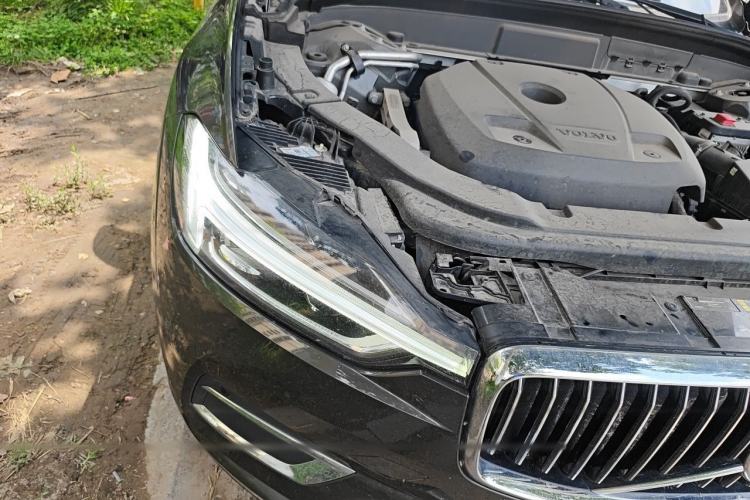Used Volvo XC60 2021 T5 4x4 Smart Luxury Edition Right Front Headlight