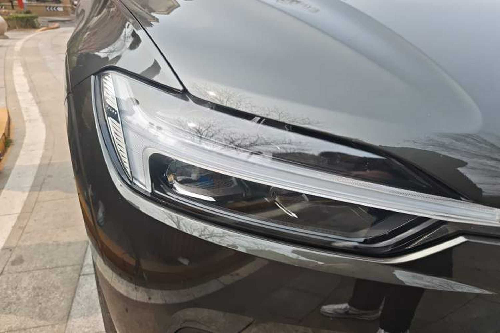 Used Volvo XC60 2021 T5 4x4 Smart Luxury Edition Right Front Headlight