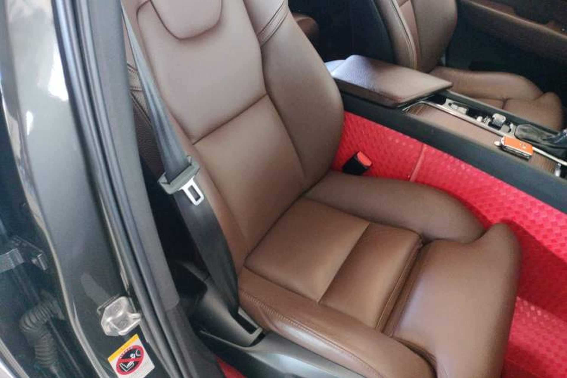 Used Volvo XC60 2021 T5 4x4 Smart Luxury Edition Right Front Seat