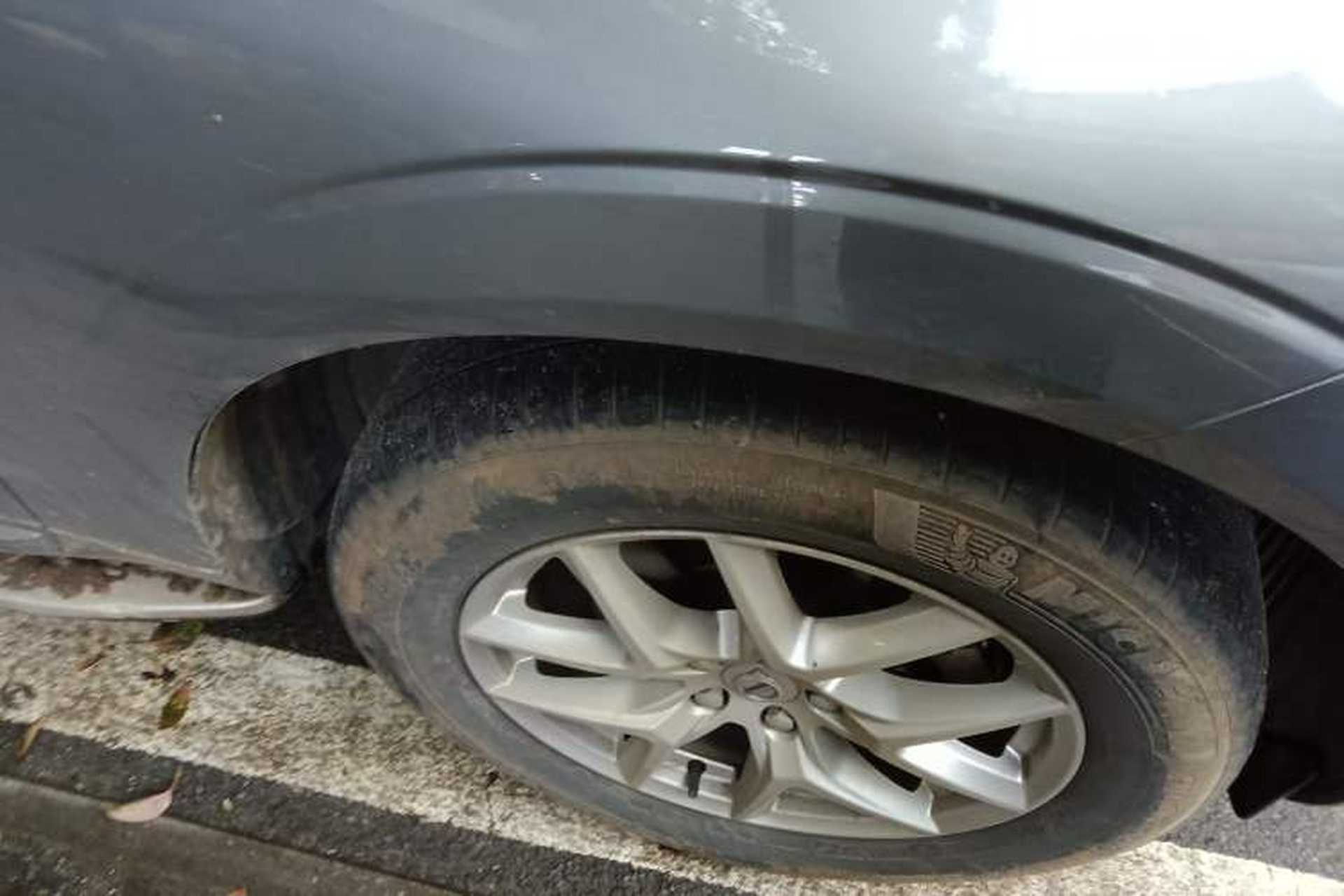 Used Volvo XC60 2021 T5 4x4 Smart Luxury Edition Right Front Wheel Hub
