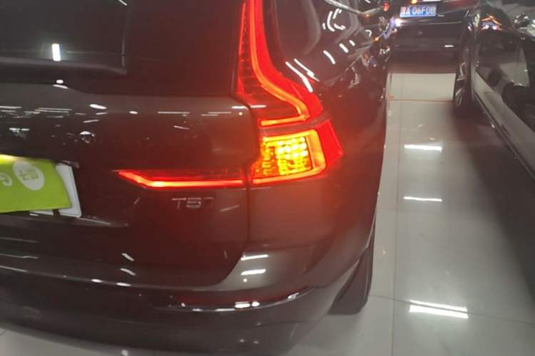 Used Volvo XC60 2021 T5 4x4 Smart Luxury Edition Right Rear Taillight