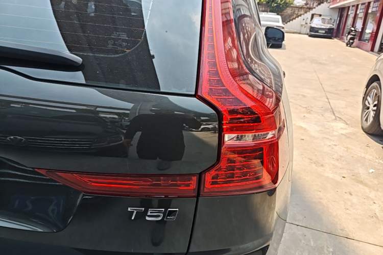 Used Volvo XC60 2021 T5 4x4 Smart Luxury Edition Right Rear Taillight