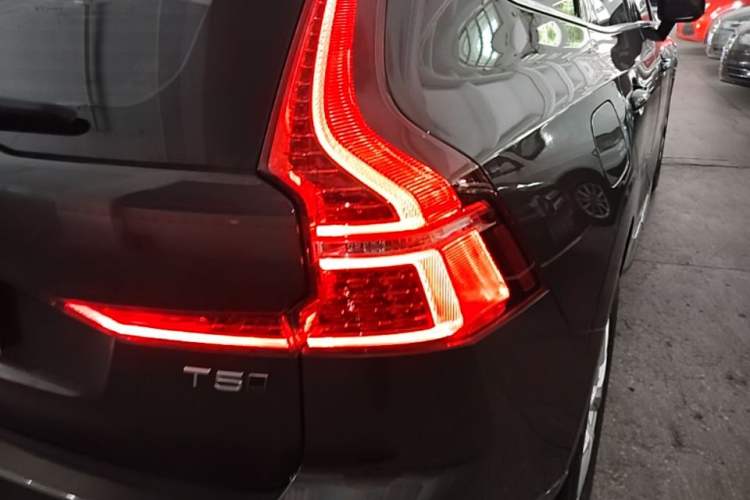 Used Volvo XC60 2021 T5 4x4 Smart Luxury Edition Right Rear Taillight