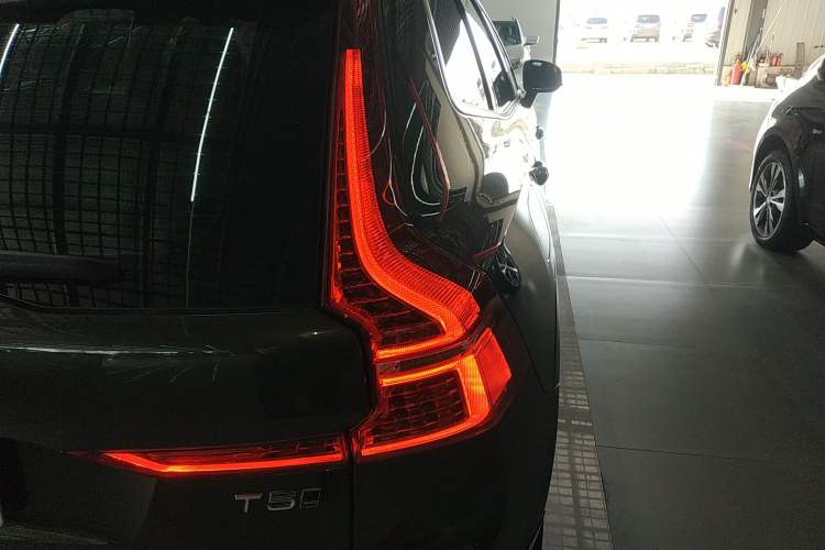 Used Volvo XC60 2021 T5 4x4 Smart Luxury Edition Right Rear Taillight