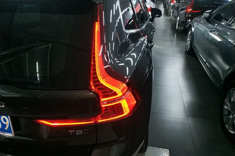 Used Volvo XC60 2021 T5 4x4 Zhiya Luxury Edition Right Rear Taillight
