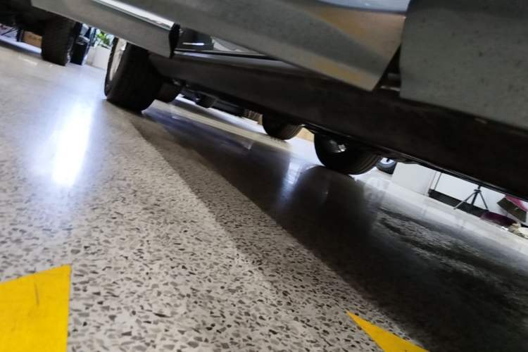 Used Volvo XC60 2021 T5 4x4 Smart Luxury Edition Right Side Sill