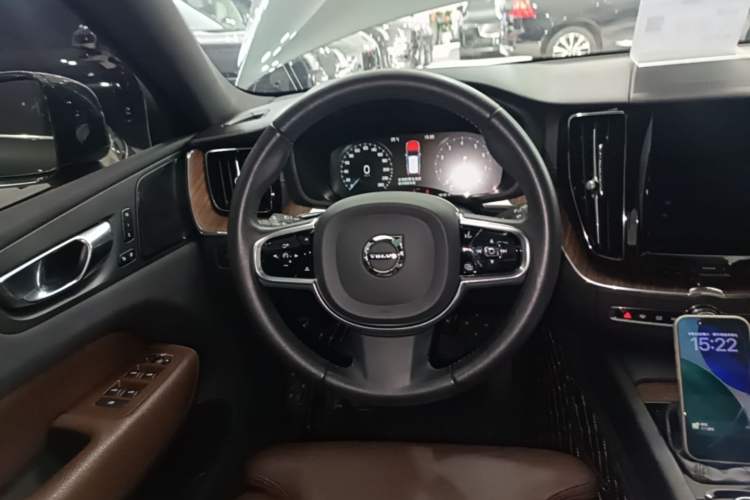 Used Volvo XC60 2021 T5 4x4 Zhiya Luxury Edition Steering Wheel