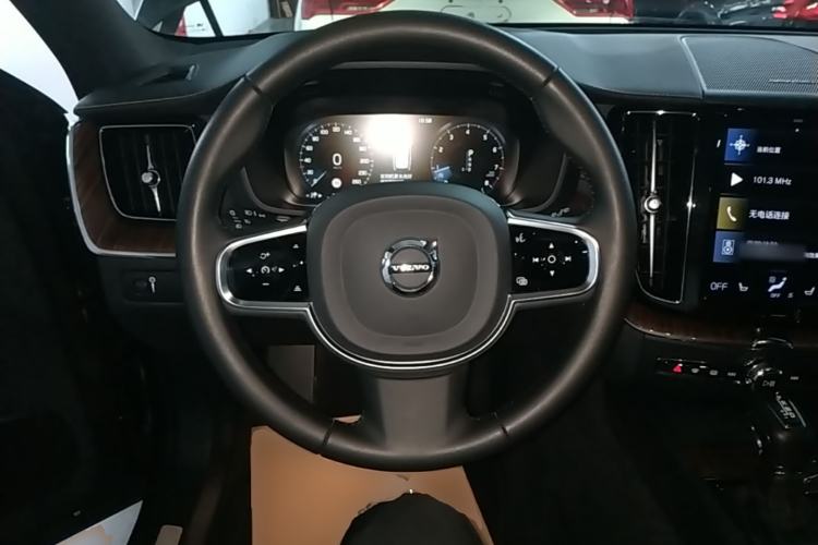 Used Volvo XC60 2021 T5 4x4 Zhiya Luxury Edition Steering Wheel