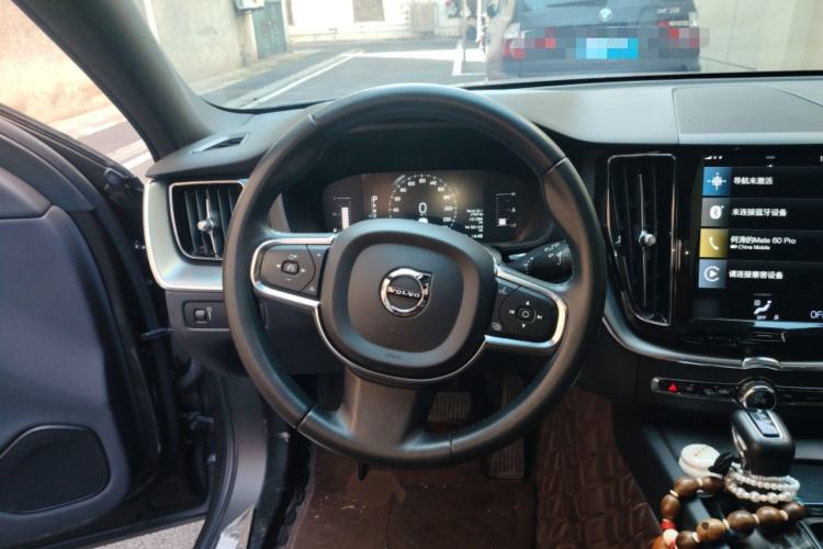 Used Volvo XC60 2021 T5 4x4 Smart Luxury Edition Steering Wheel