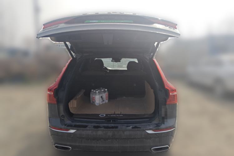Used Volvo XC60 2021 T5 4x4 Smart Luxury Edition Trunk