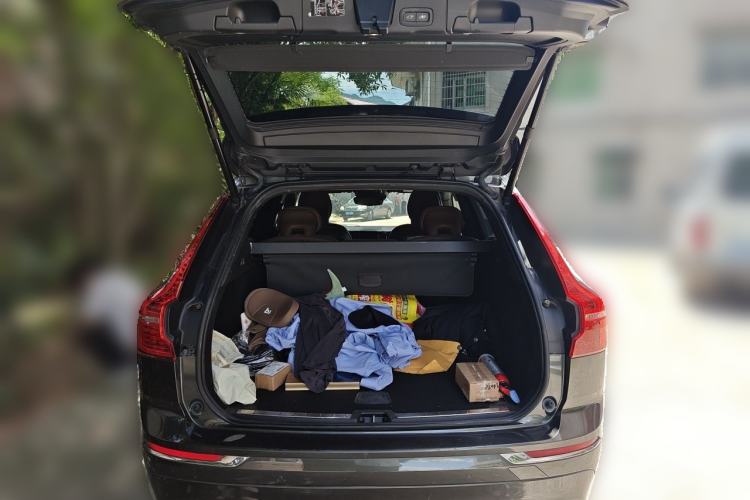 Used Volvo XC60 2021 T5 4x4 Smart Luxury Edition Trunk