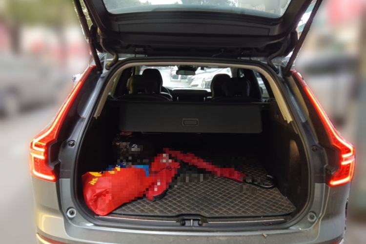 Used Volvo XC60 2021 T5 4x4 Smart Luxury Edition Trunk