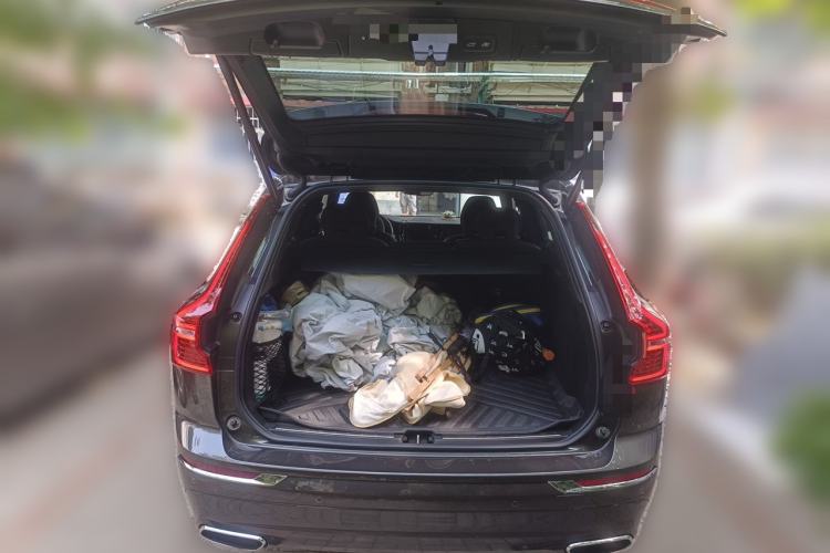Used Volvo XC60 2021 T5 4x4 Smart Luxury Edition Trunk