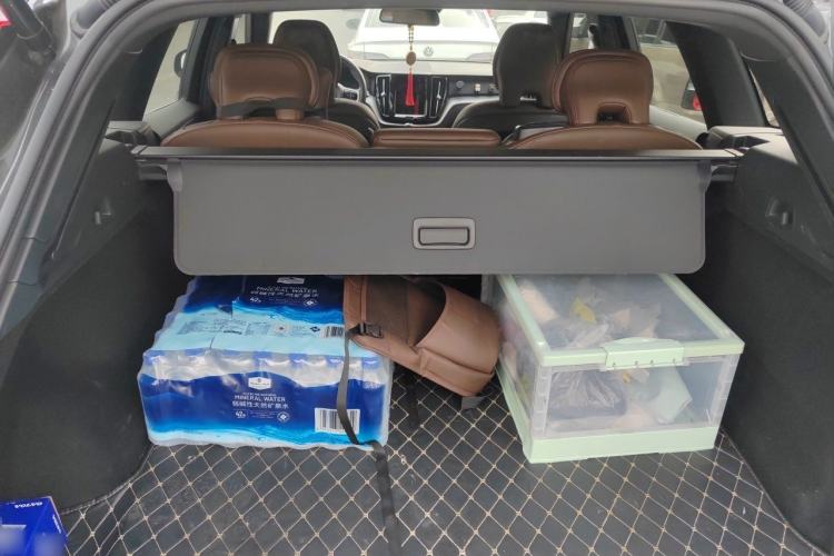 Used Volvo XC60 2021 T5 4x4 Smart Luxury Edition Trunk